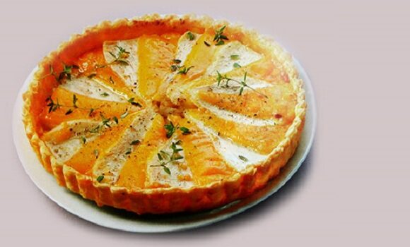 Reteta: Tartă de branza de vaci cu pere