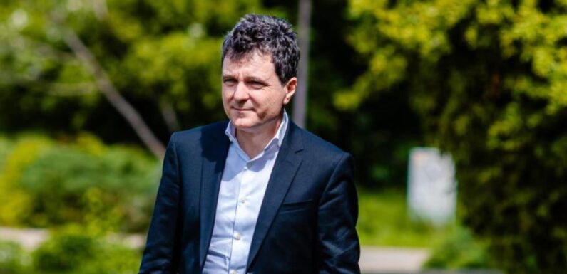 Generația care nu mai iartă. Ce își doresc, de fapt, tinerii de la un lider politic