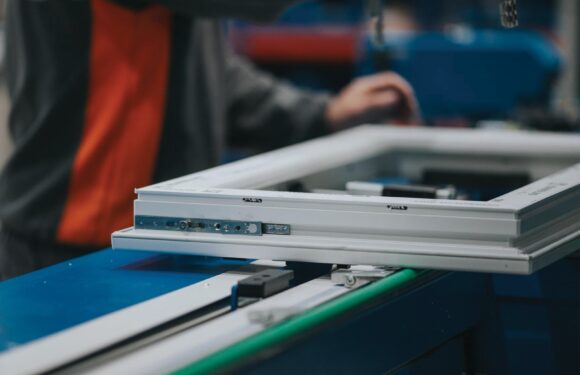 Producător Profile PVC: cheia către ferestre și uși durabile, eficiente și estetice