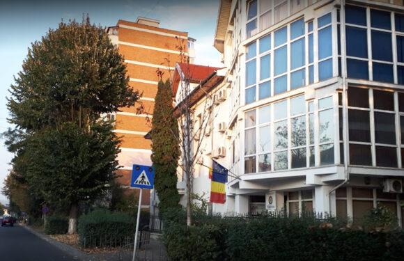 Controale DSVSA Vâlcea în piețe, târguri și unități de producție și comercializare
